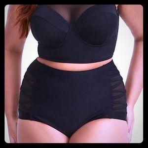 Torrid Swimsuit/ Bathing Suit/ 2 Piece/ Bikini